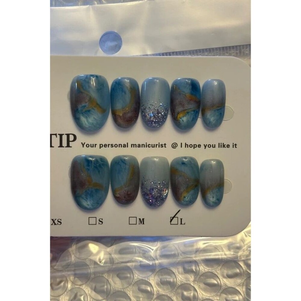 Blue Watercolor Short Round Press On Nails Size Large